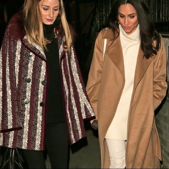 Aritzia Wilfred Durandal Sweater - Picture 5 of 5